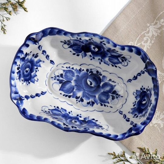 Салатник 'Весна', 14x20x6 см, гжель