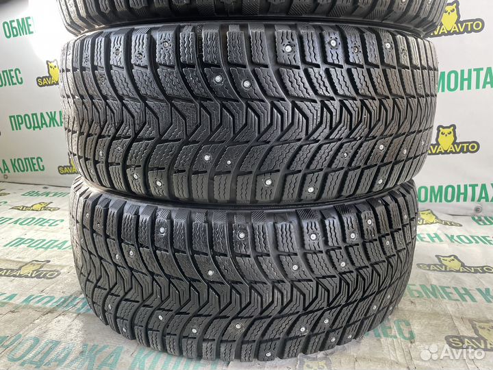 Michelin Latitude X-Ice North 3 235/50 R17