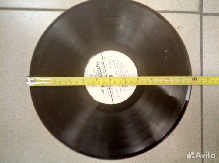 Виниловые пластинки на декор