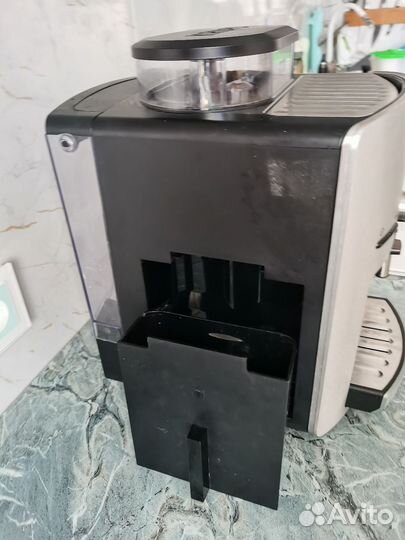 Кофемашина krups EA829E10