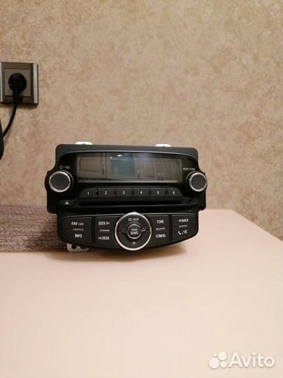 Штатное головное устройство на chevrolet cruze