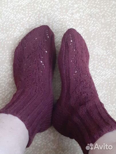 Новые носки ручной вязки