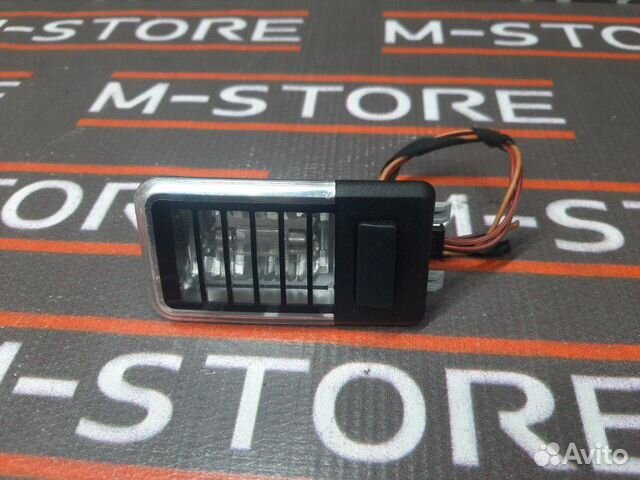 Плафон освещения Bmw X5 E53 M54B30 2005