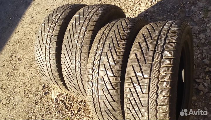 Gislaved Soft Frost 200 SUV 215/60 R17