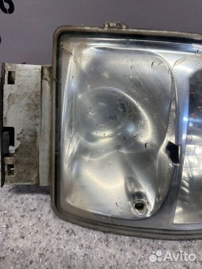 Фара противотуманная правая Cadillac Cts