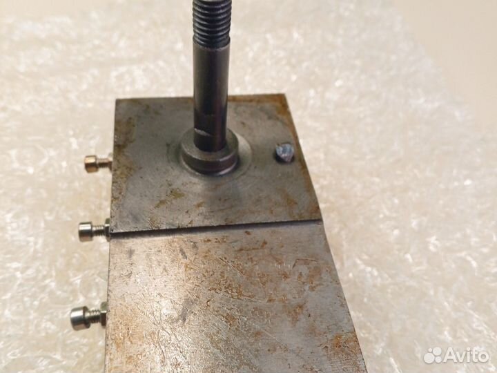 Держатель для токарного станка