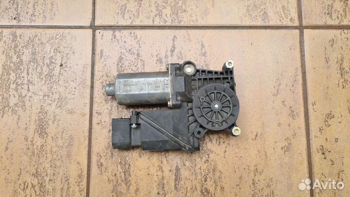 Мотор стеклоподъемника Mercedes-Benz A160 W168