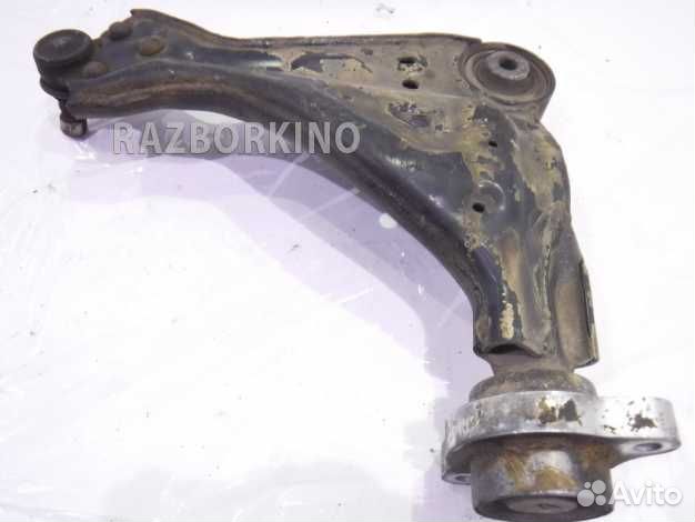 Рычаг передний левый нижний