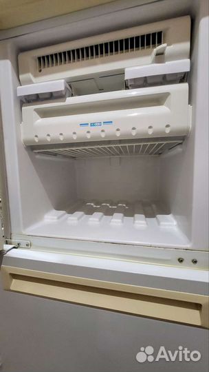 Холодильник бу стинол