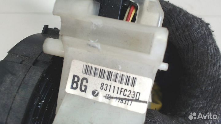 Переключатель поворотов и дворников Subaru Impreza