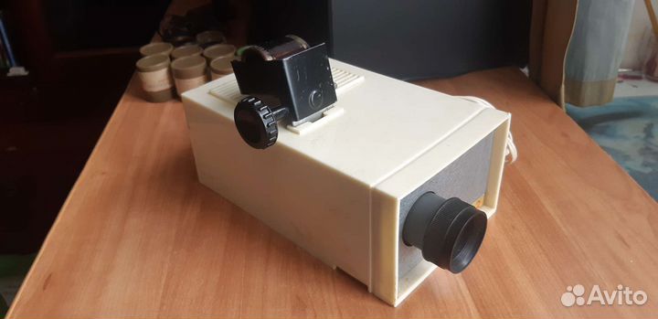 Фильмоскоп и диафильмы