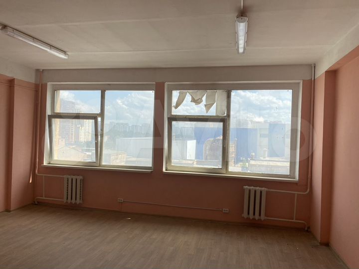 Свободного назначения, 174 м²