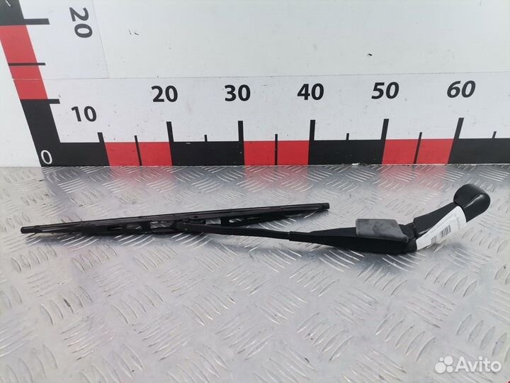 Щеткодержатель задний Honda CR-V 2 рест. 2006