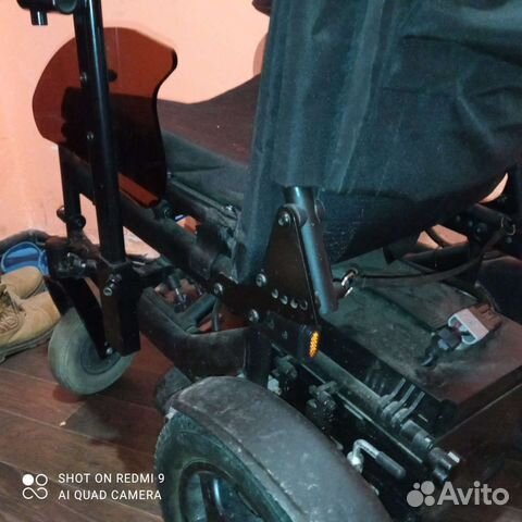 Инвалидная коляска с электроприводом