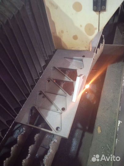 Лазерная резка и гибка металла