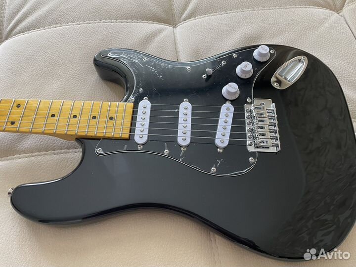 Реплика Фендер стратокастер
