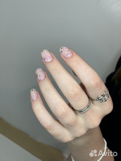 Мастер Маникюра Педикюра и Массажист