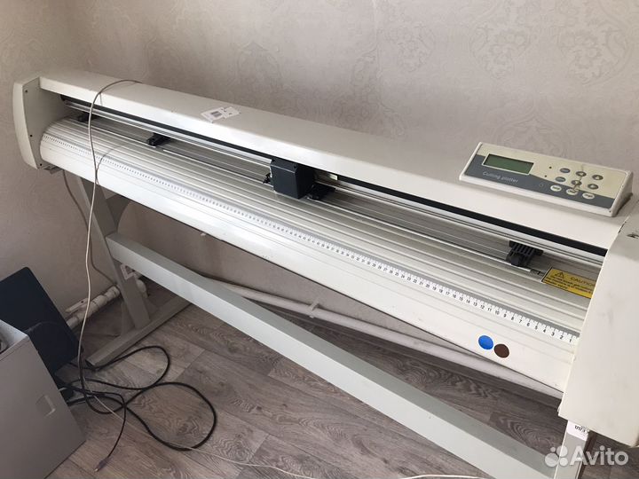 Режущий плоттер