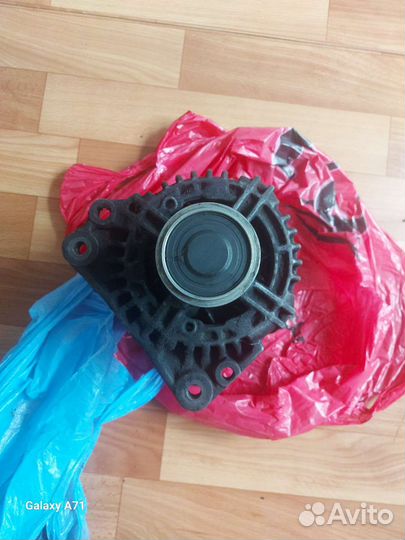 Генератор Bosh оригинал 06F 903 023 D