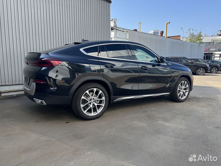 BMW X6 3.0 AT, 2022, 35 км