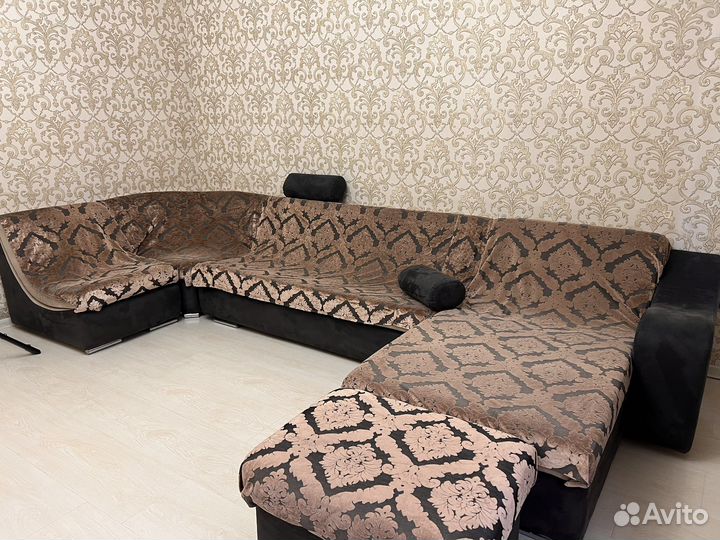 Угловой диван бу