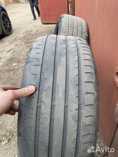 Vredestein Ultrac Cento 215/45 R19 93Y