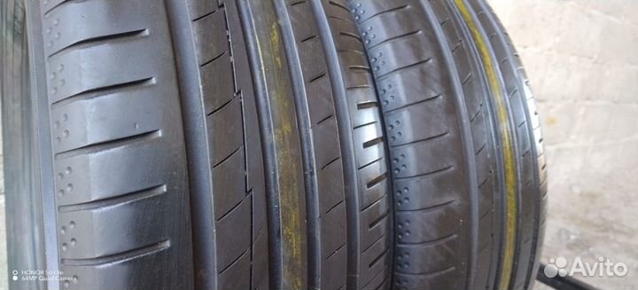 Yokohama BluEarth-A 215/60 R16