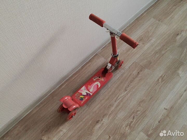 Самокат детский бу четырёх колёсный