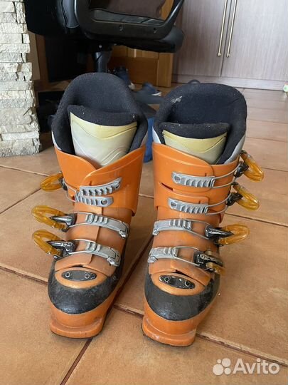 Горнолыжные ботинки детские 283mm