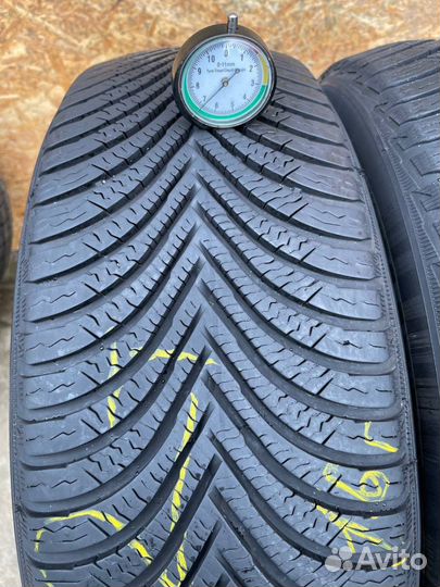 Michelin Alpin 5 205/60 R16