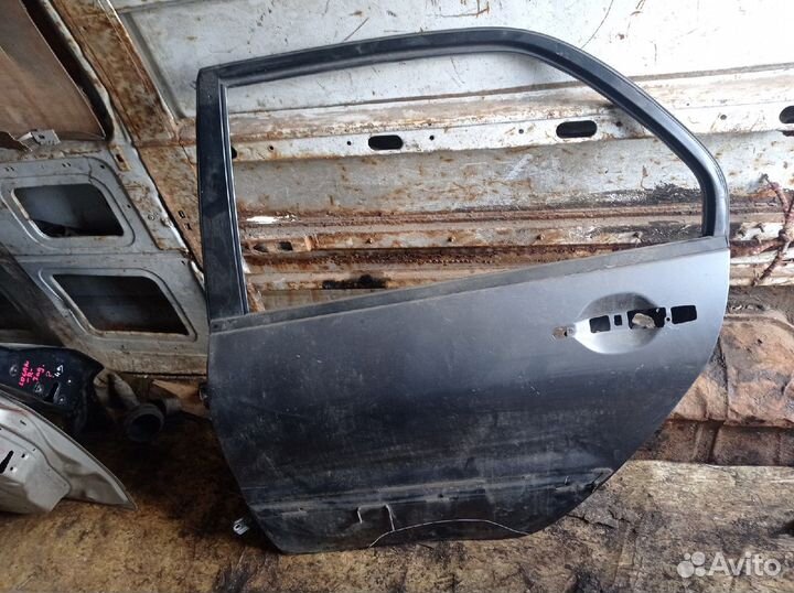 Дверь задняя митсубиси лансер 9