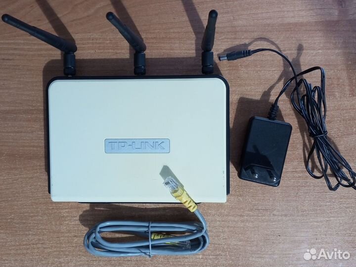 Wi-Fi роутер TP-Link WR1043ND
