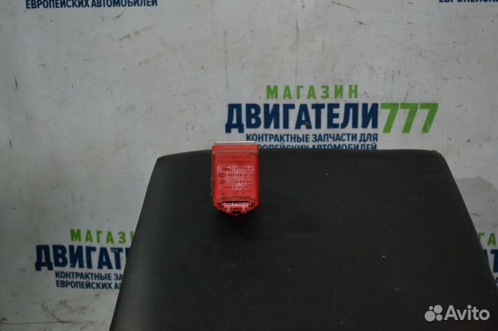 Резистор печки Skoda Oktavia