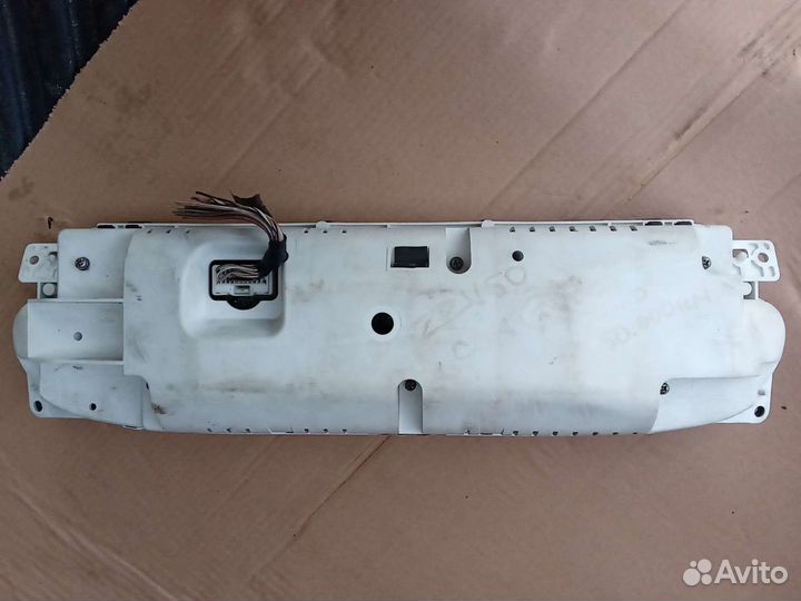 Панель приборов Toyota Vista SV50