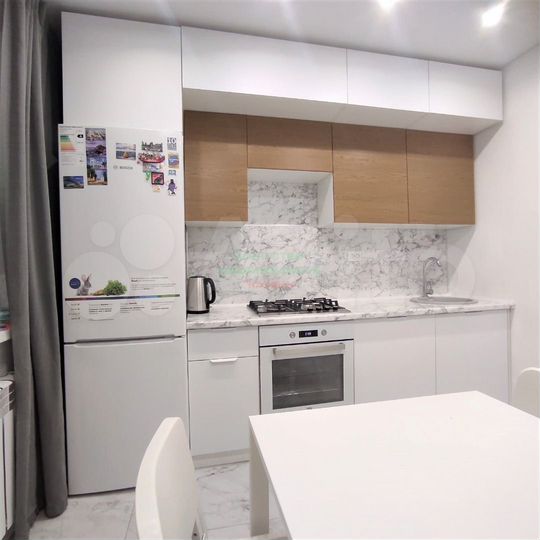 4-к. квартира, 83,8 м², 10/10 эт.