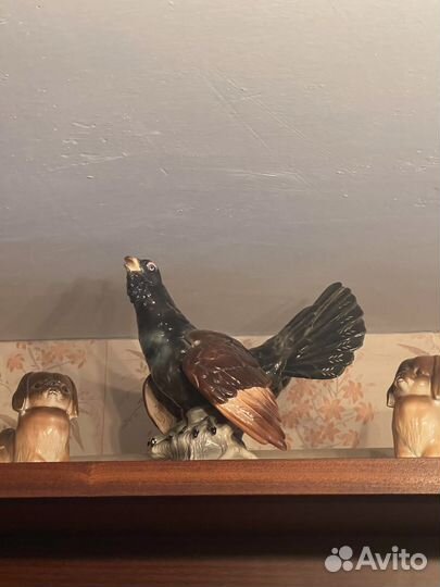 Фаянсовая европейская статуэтка. Глухарь. Тетерев