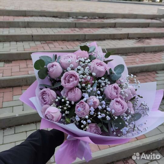 Пионовидные розы