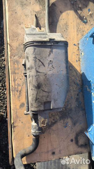 Абсорбер фильтр угольный Ауди 100C4 A6C4 4A0201801