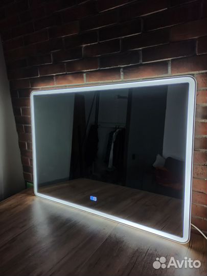 Зеркало в ванную с подсветкой