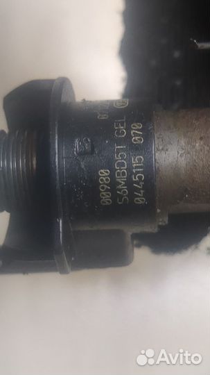 Форсунка топливная BMW 7 E65