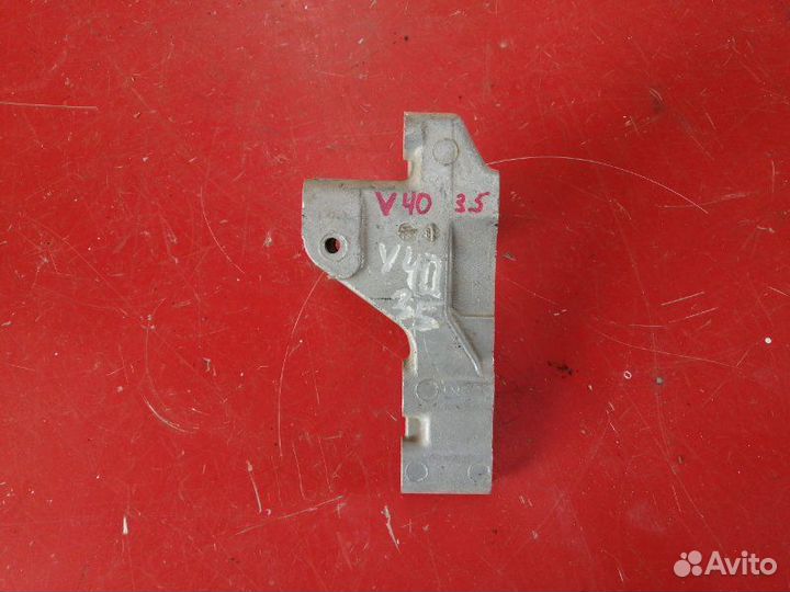 Кронштейн опоры двс правый Toyota Camry XV40 2grfe