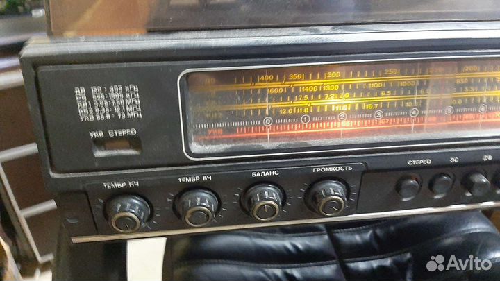 Проигрыватель винила СССР