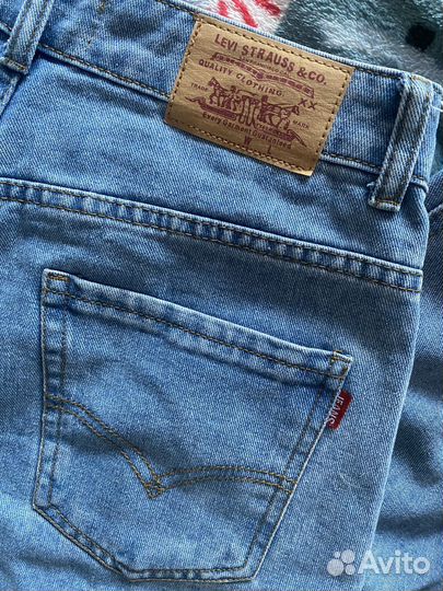 Джинсы женские