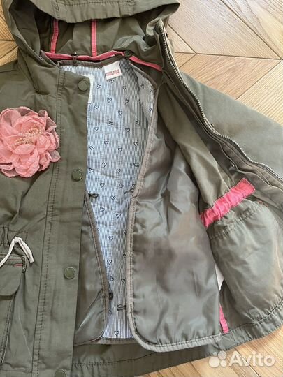 Парка для девочки zara