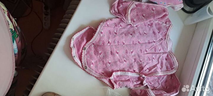 Детские вещи для девочкиот 1до 4месяцев