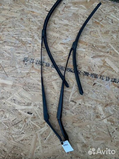 Поводок (держатель) стеклоочистителя пара Citroen