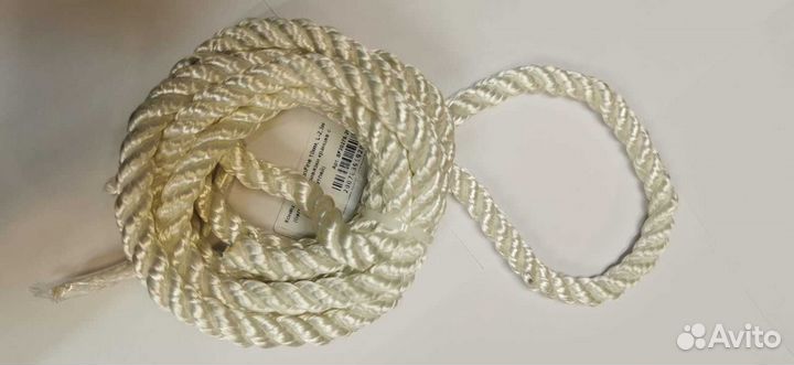 Конец нейлон SunFine 10мм, L-2,3м (белый, для привязки кранцев с петлей)