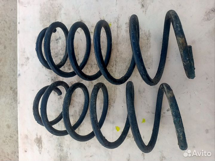 Пружины передние Opel Astra H