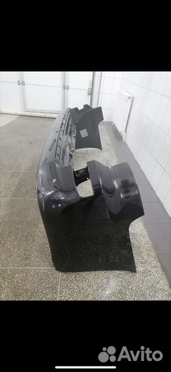 Задний бампер от Lexus Lx570