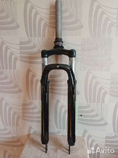 Вилка для велосипеда 27.5/26